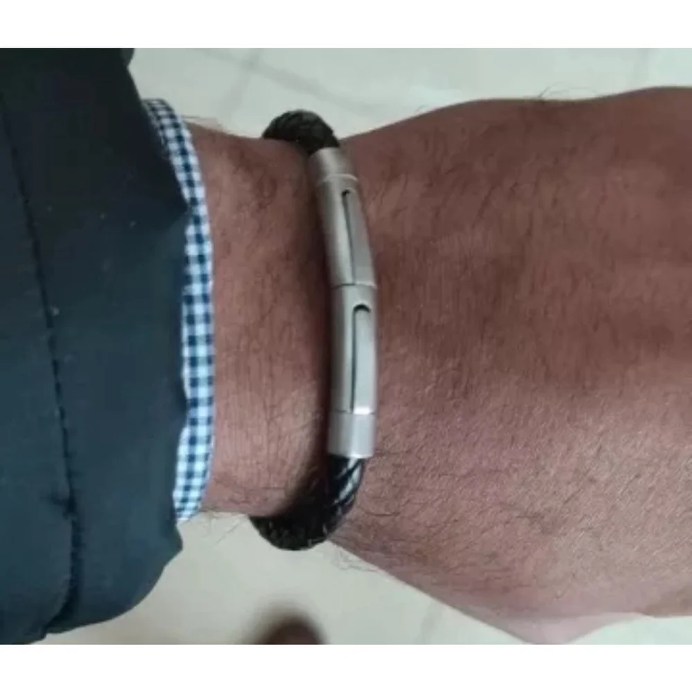 NEW Unisex Men's Black Leather Stainless Magnetic Closure Bracelet‎ 8.25”